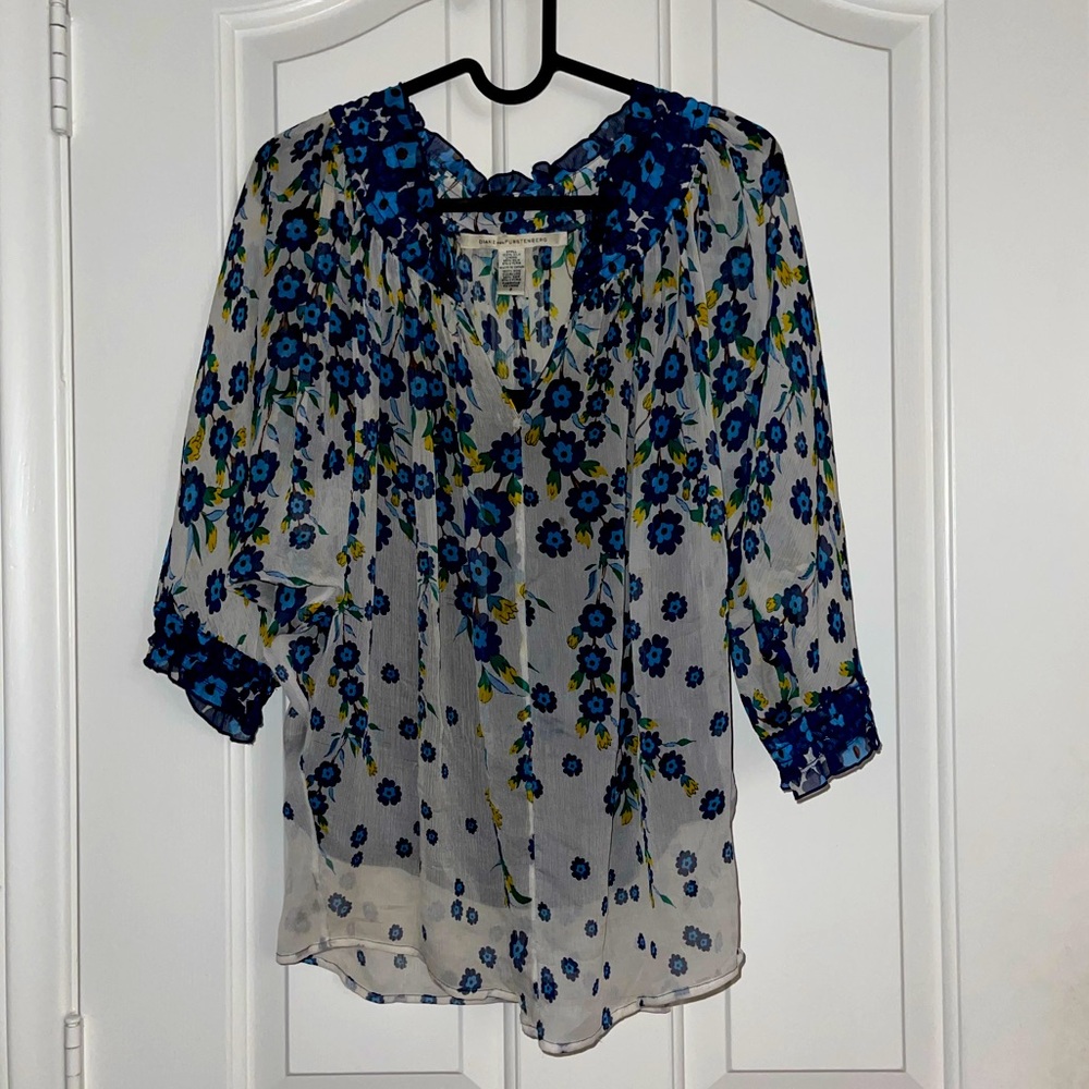 SOLD | Diane Von Furstenberg Top
